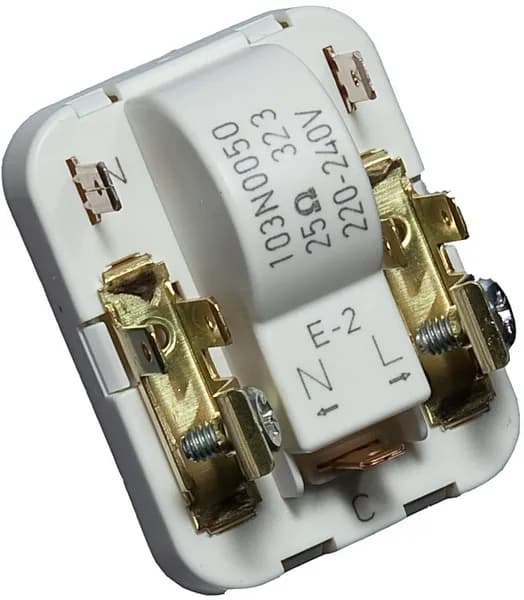 🟧 Rozběhové relé chladniček Bosch Siemens (00426099)