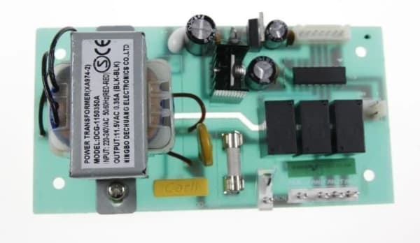 🛠️ Řídící modul do odsavače par Whirlpool Indesit Ariston (482000092104)
