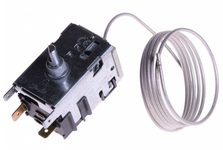 🌡️ Elektronický termostat chladniček Whirlpool Indesit – C00259241